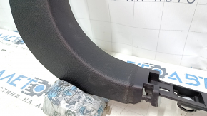 Накладка передней стойки нижняя правая Ford Fusion mk5 13-16 черная, царапина
