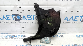 Накладка передней стойки нижняя правая Ford Fiesta 11-19 черная, царапины