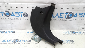 Накладка передней стойки нижняя правая Ford Fiesta 11-19 черная, царапины