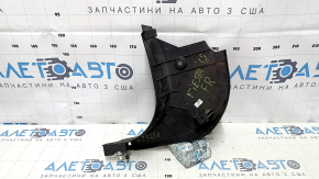 Накладка передней стойки нижняя правая Ford Fiesta 11-19 черная, царапины