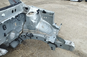 Четверть передняя левая Lexus RX300 RX330 RX350 RX400h 04-09 на кузове, серебро