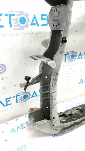 Телевизор панель радиатора в сборе Lexus RX300 RX330 RX350 RX400h 04-08 без окуляров