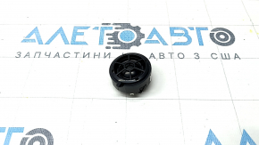 Пищалка в торпеде левая Porsche Macan 15-26 Bose