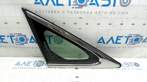 Форточка глухое стекло задняя левая Honda Insight 19-22 хром, царапины на хроме