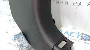 Ornamentare stâlp dreapta jos față Hyundai Santa FE Sport 13-18 negru, zgârieturi, uzat