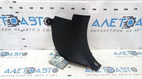 Накладка передней стойки правая нижняя Subaru Outback 15-19 черная, царапины, потерта