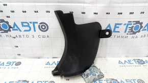 Накладка передней стойки нижняя левая Subaru Forester 14-18 SJ черная, царапины, потерта