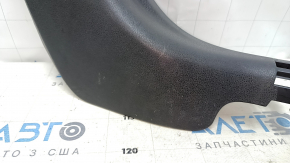 Накладка передней стойки нижняя правая Nissan Versa Note 13-19 черная, царапины