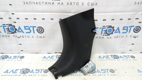 Накладка передней стойки нижняя левая Nissan Sentra 13-19 черная, царапины