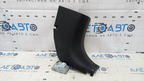 Накладка передней стойки нижняя правая Nissan Sentra 13-19 черная, царапины
