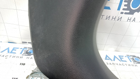 Decorație stâlp dreapta jos față Nissan Sentra 13-19 negru, zgârieturi
