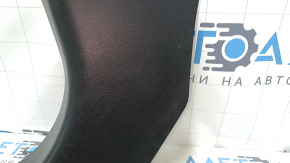 Decorație stâlp stânga jos față Nissan Murano z52 15 - negru, uzat, zgârieturi