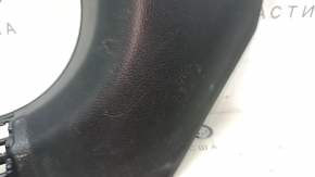 Накладка передней стойки нижняя левая Nissan Rogue 14-20 черная, царапины