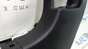 Накладка передней стойки нижняя левая Honda HR-V 16-22 черная, царапины