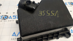 Capacul superior al carcasei filtrului de aer Toyota Camry v55 15-17 2.5 usa fara debitmetru, zgarieturi, margine sparta