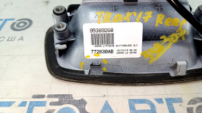 Ручка двери багажника в сборе Chevrolet Trax 15-22 сломано крепление