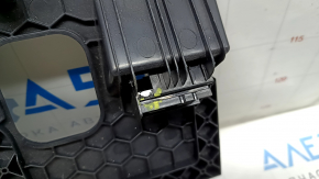 Накладка передней панели пространства ног водителя BMW X5 F15 14-18 сломана защелка