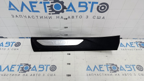 Decorație prag stânga spate BMW X5 F15 14-18 negru pentru 3 rânduri cu inserție cromată, zgârieturi