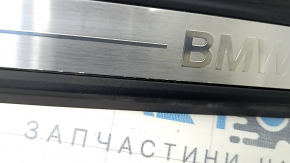 Накладка порога передняя левая наружная BMW 3 G20 19-26 хром, надпись BMW, коррозия, царапины