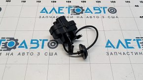 Замок лючка бензобака VW Tiguan 09-17