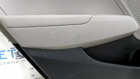 Обшивка двери карточка задняя левая Hyundai Elantra AD 19-20 серая, подлокотник резина, вставка ткань серая, молдинг серый, с ручкой, царапины, затерта
