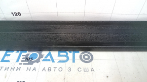 Decorație exterioară a pragului față Hyundai Elantra AD 17-20 negru, prindere ruptă, zgârieturi