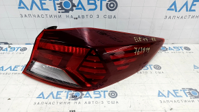 Lumina aripa exterioara dreapta Hyundai Elantra AD 19-20 halogen cu capac, zgarieturi