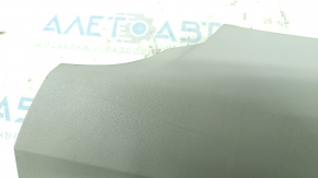 Накладка задней стойки нижняя левая Volvo XC90 16-26 серая, царапины