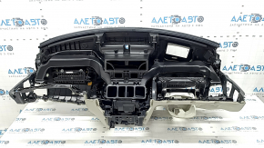 Торпедо передняя панель без AIRBAG Volvo XC90 17-25 тип 1 под проекцию, кожа черная с серым, серая строчка, вмятины