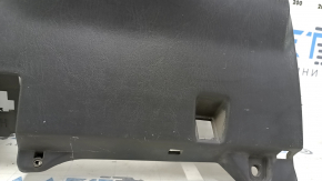 Накладка колени водителя Lexus GX470 03-09 серая, царапины, затерта