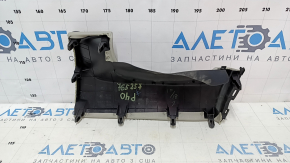 Накладка колени водителя под рулевой колонкой Toyota Prius V 12-14 серая, тычки