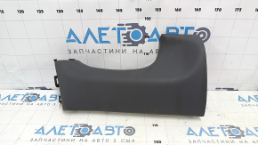 Накладка колени водителя под рулевой колонкой Toyota Prius V 12-14 темно-серая, царапины