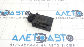 FUEL PUMP CONTROL MODULE Volvo XC90 16-26