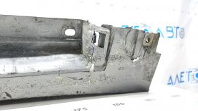 Порог левый Toyota Camry v55 15-17 usa графит, с абсорбером, царапины, примят, трещина