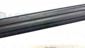 Накладка порога передняя правая внешняя Toyota Camry v55 15-15 usa черная, тип 2, потерта