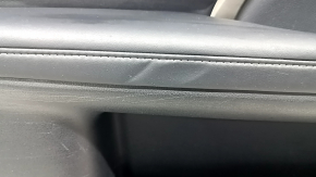 Garnitură portiere față stânga Lexus RX350 RX450h 20-22 negru, inserție și cotieră piele neagră, cusături gri, turnare din lemn, zgârieturi, zgârieturi