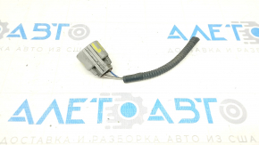 Фишка мотора вентилятора охлаждения левого Toyota Camry v55 15-17 2.5 usa