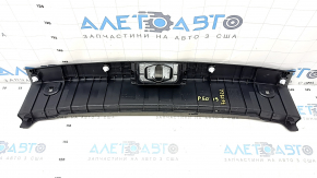 Накладка проема багажника Toyota Prius 50 16-22 черная, царапины