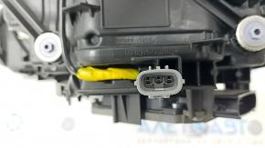 Фара передняя правая в сборе Toyota Prius 50 19-22 LED с блоком, с AFS под проекцию