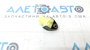 Датчик подушки безопасности багажник левый Toyota Sienna 21-26