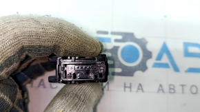 Кнопка аварийки Toyota Prius 50 16-22 под большой дисплей