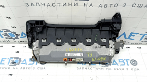Подушка безопасности airbag коленная водительская левая Toyota Prius 50 16-22 черная, ржавый пиропатрон