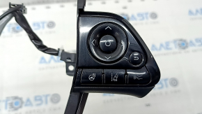 Кнопки управления на руле Toyota Prius 50 19-22 под слежение за полосой, радар и подогрев руля, черные вставки