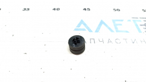 Отбойник капота малый BMW X5 G05 19-23
