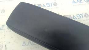 Подлокотник Toyota Prius 50 21-22 кожа черная, под химчистку