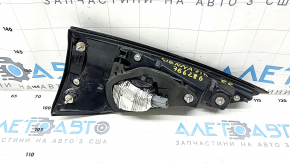 Фонарь внутренний дверь багажника правый Toyota Sienna 23-26 LE, XLE, Woodland, царапины