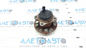Ступица задняя правая Toyota Prius 50 19-22 FWD DENSO
