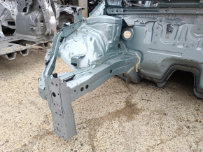 Четверть передняя правая Toyota Prius 50 16-22 на кузове, зеленая
