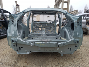 Задняя панель Toyota Prius 50 19-22 на кузове, зеленая
