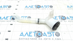 Горловина бачка омывателя Toyota Sienna 21-26 с крышкой